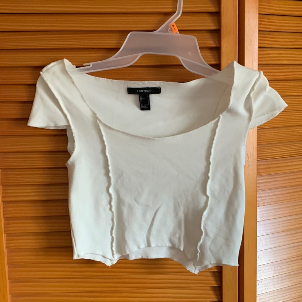 White cropped tshirt size small